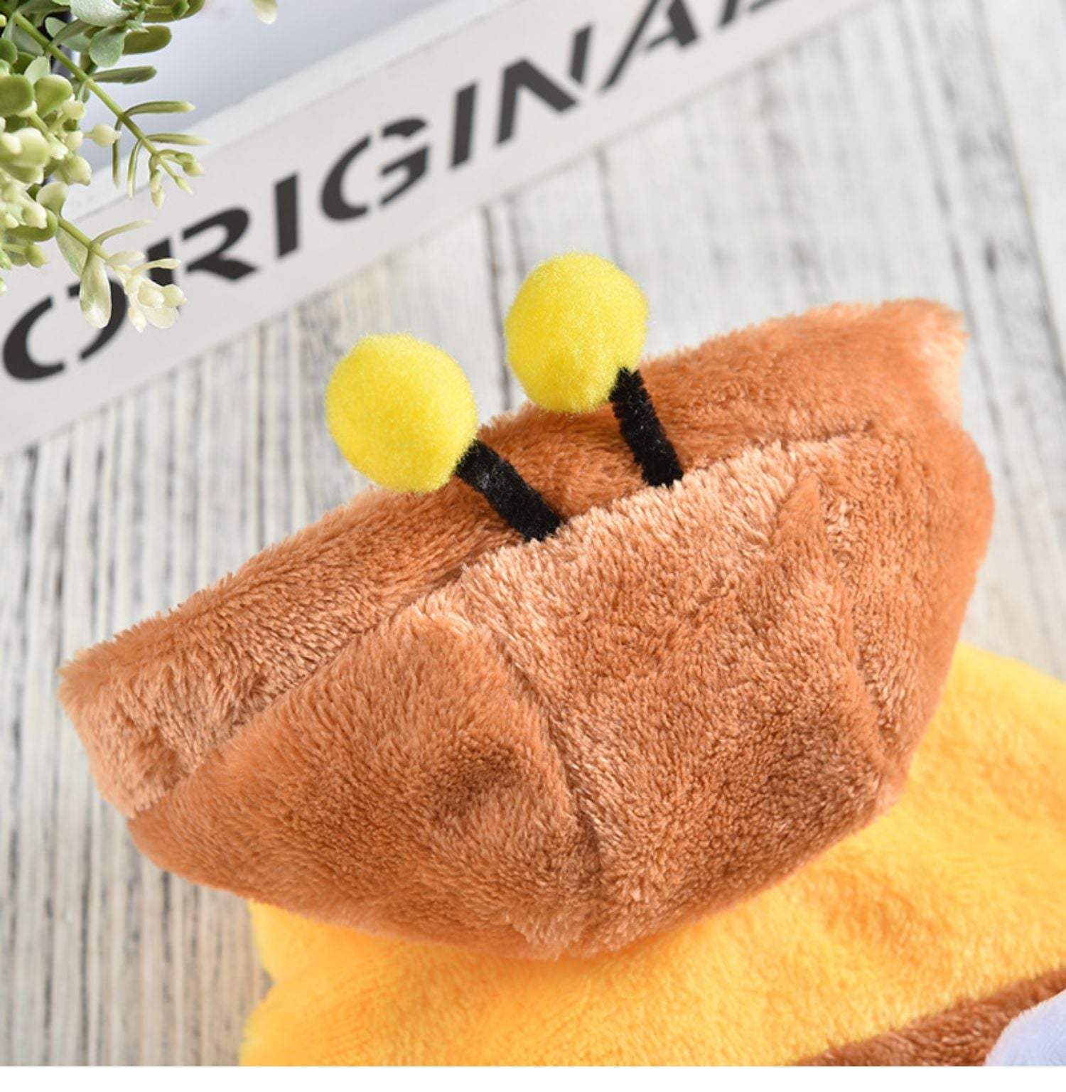 Pet Cat & Small Dog Outfit | Cute Bumblebee Costume for Autumn & Early Spring