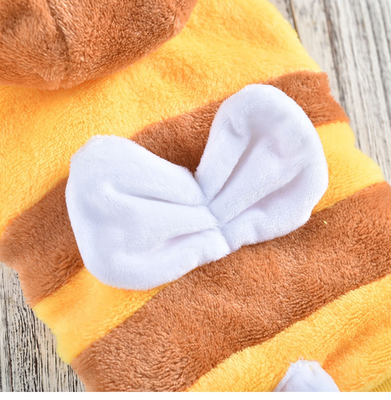 Pet Cat & Small Dog Outfit | Cute Bumblebee Costume for Autumn & Early Spring