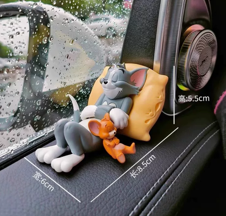 Cute Cat & Mouse Figurine – Desktop & Car Decoration