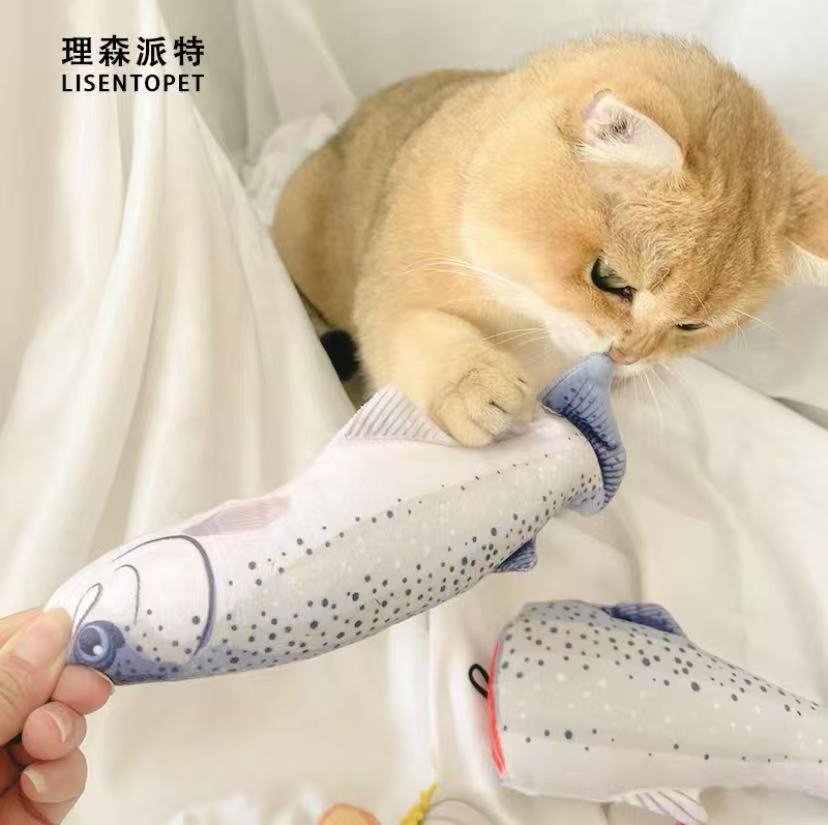 Catnip Plush Fish Toy – Chew-Resistant, Teaser Toy with Crinkle Paper for Cats