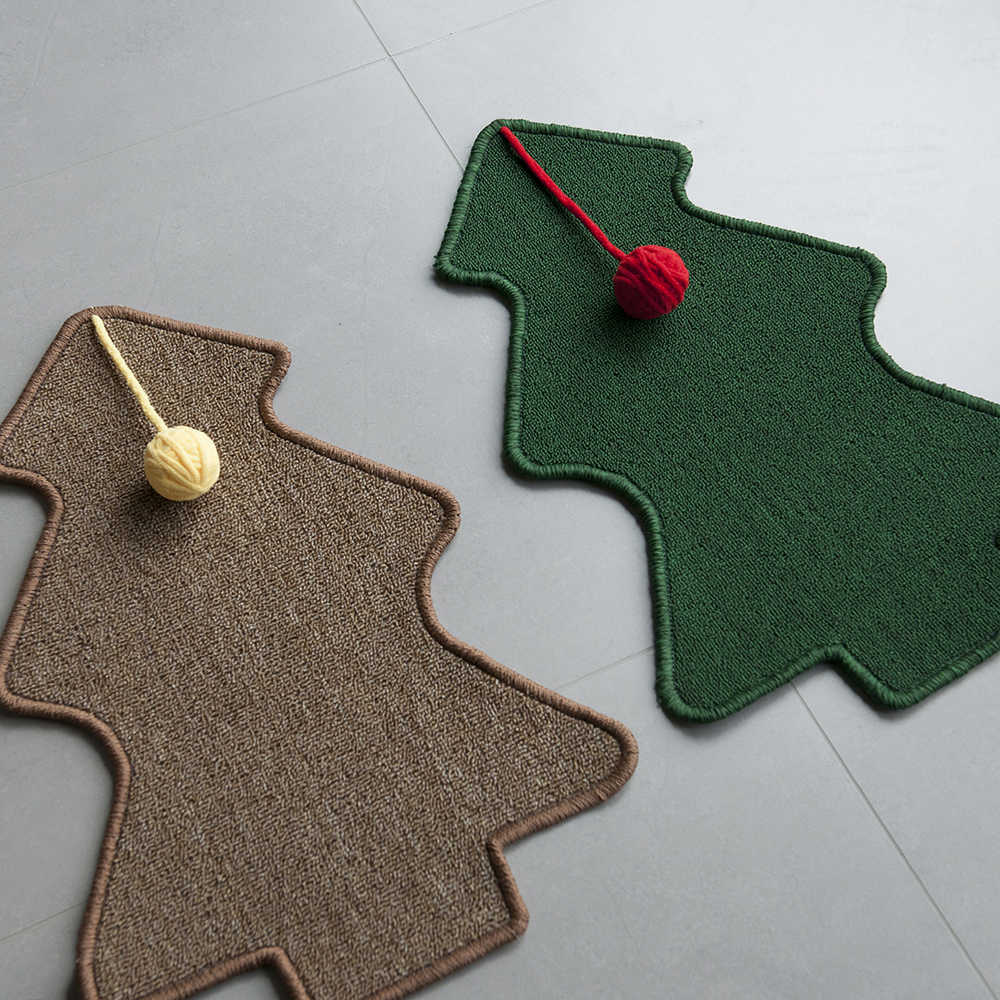 Wall-Mounted Cat Scratching Pad | Wall & Corner Protection | Christmas Tree Design