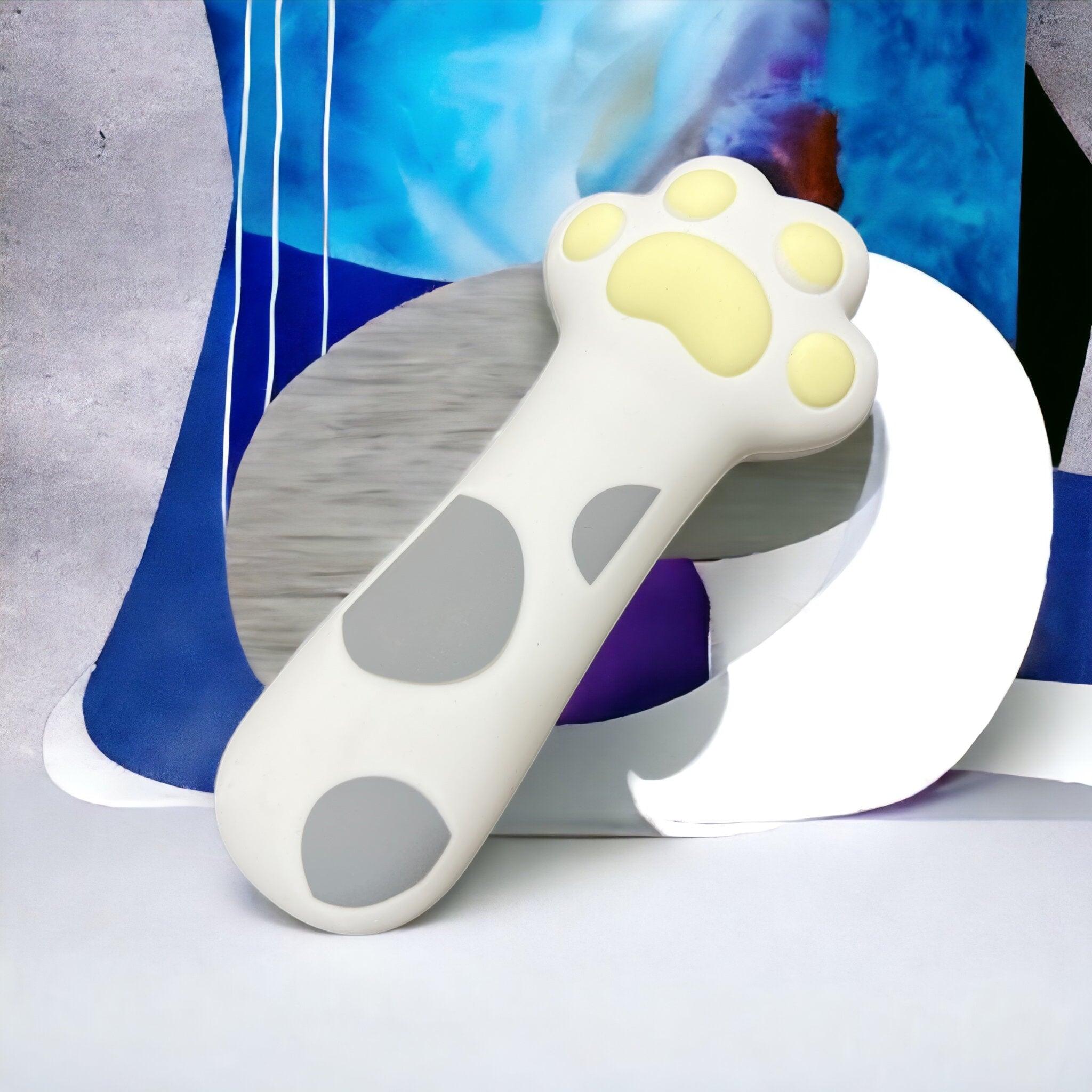 Cattitude Pencil Cases: Adorable Cat-Paw Silicone Storage with a Colorful Twist! - PAWS CLUB