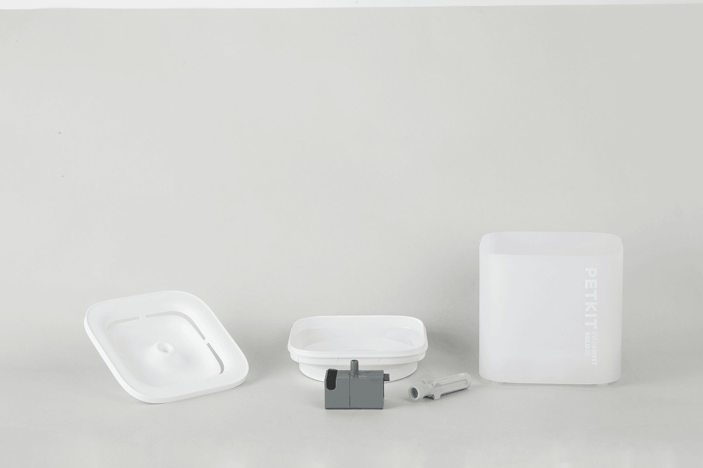 PETKIT Eversweet Solo SE: Smart Pet Water Fountain with Wireless Pump - PAWS CLUB
