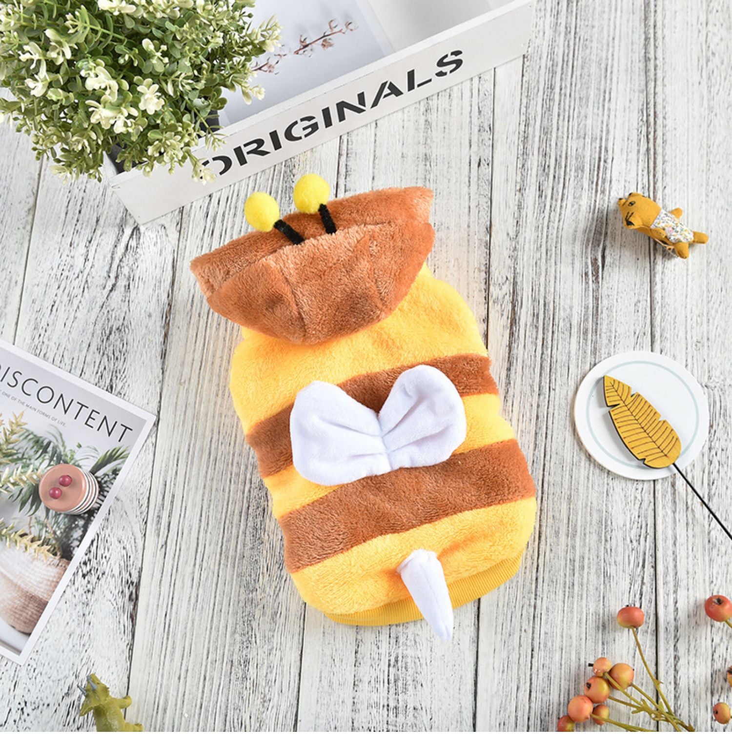 Pet Cat & Small Dog Outfit | Cute Bumblebee Costume for Autumn & Early Spring