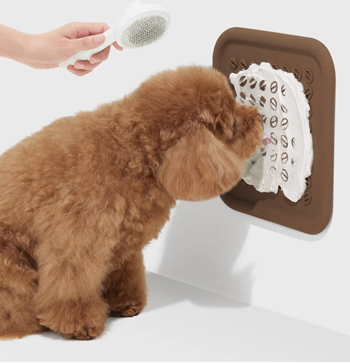 Vetreska Coffee Silicone Pet Lick Mat – Slow Feeder for Dogs & Cats, Stress Relief & Distraction Tool, Food-Grade, Dishwasher Safe
