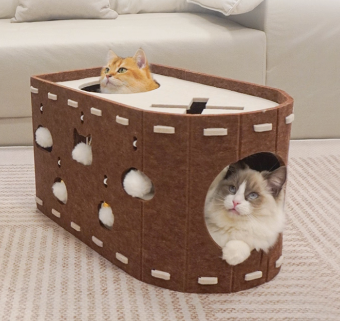 Felt Cat house with Magical Pom-Pom Toy – Cat Hideout