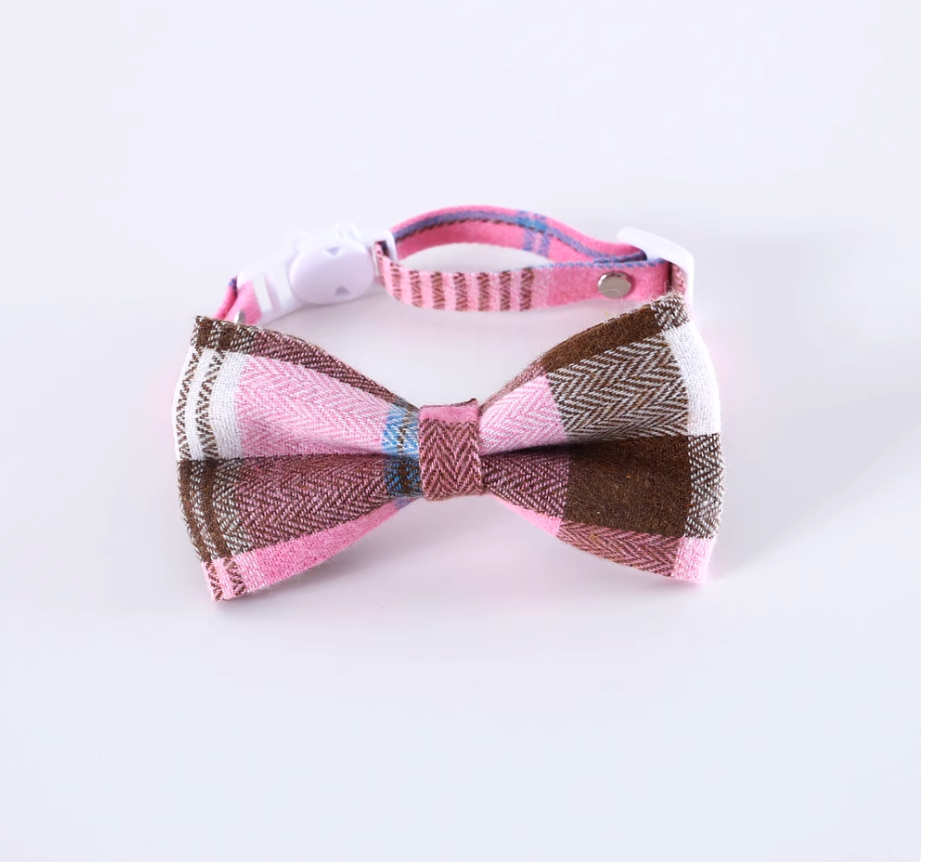 British-Style Plaid Bow Tie Pet Collar – Adjustable with Bell for Cats & Dogs