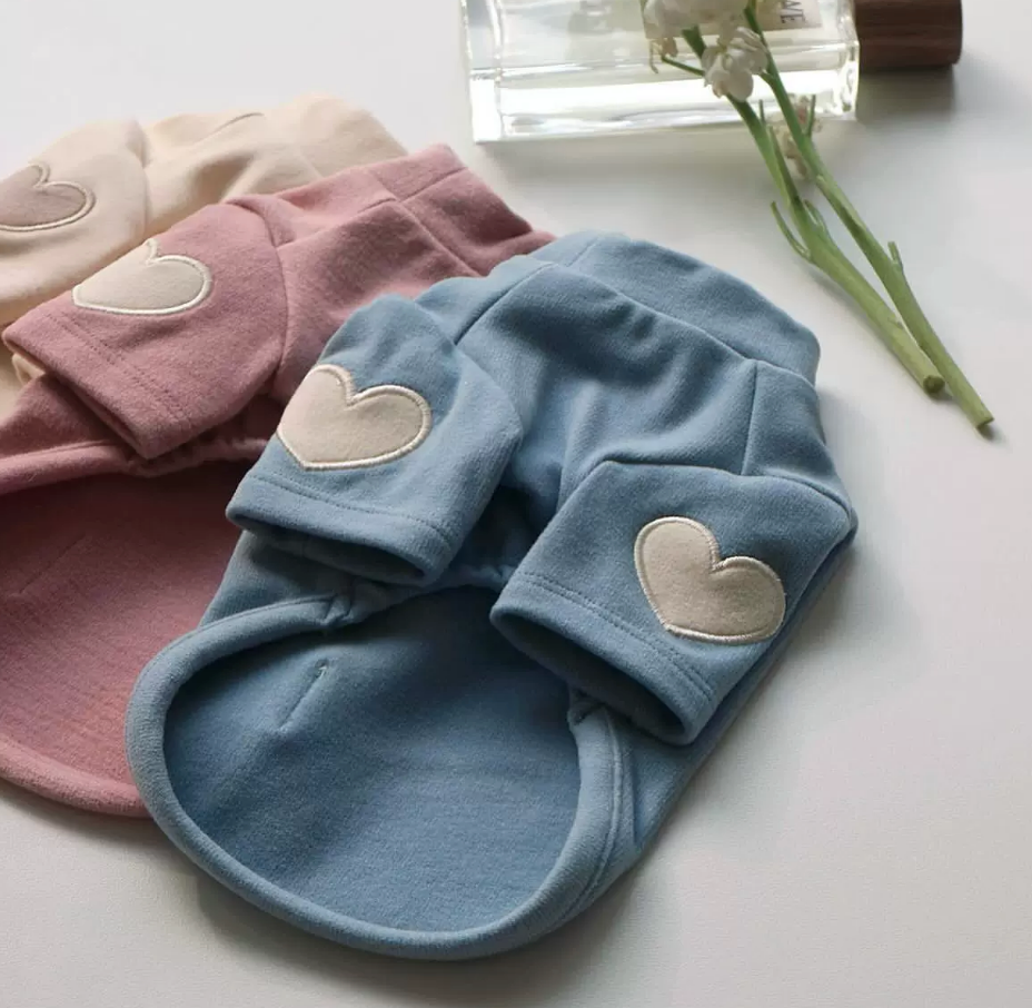 Heart Embroidered Fleece Hoodie for Dogs & Cats – Warm & Cozy Pet Clothing