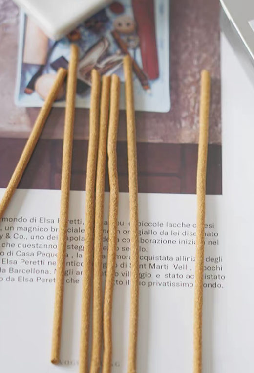 Natural Aromatherapy Incense for Cats | Calming Indoor Pet Air Purifier