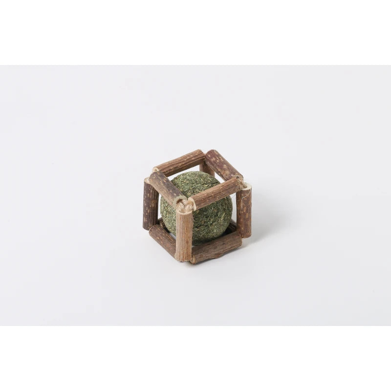 Close-up of Pidan Cube Design chew toy, crafted from natural materials.