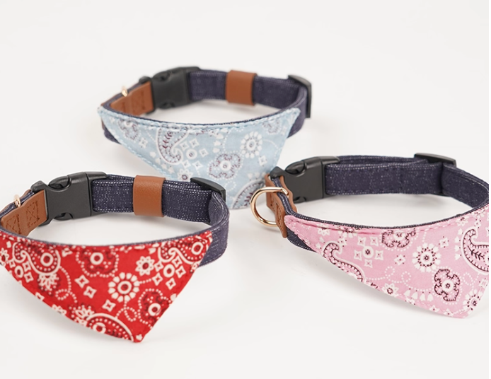 Vintage Leather Pet Bandana Collar – Safety ID Tag