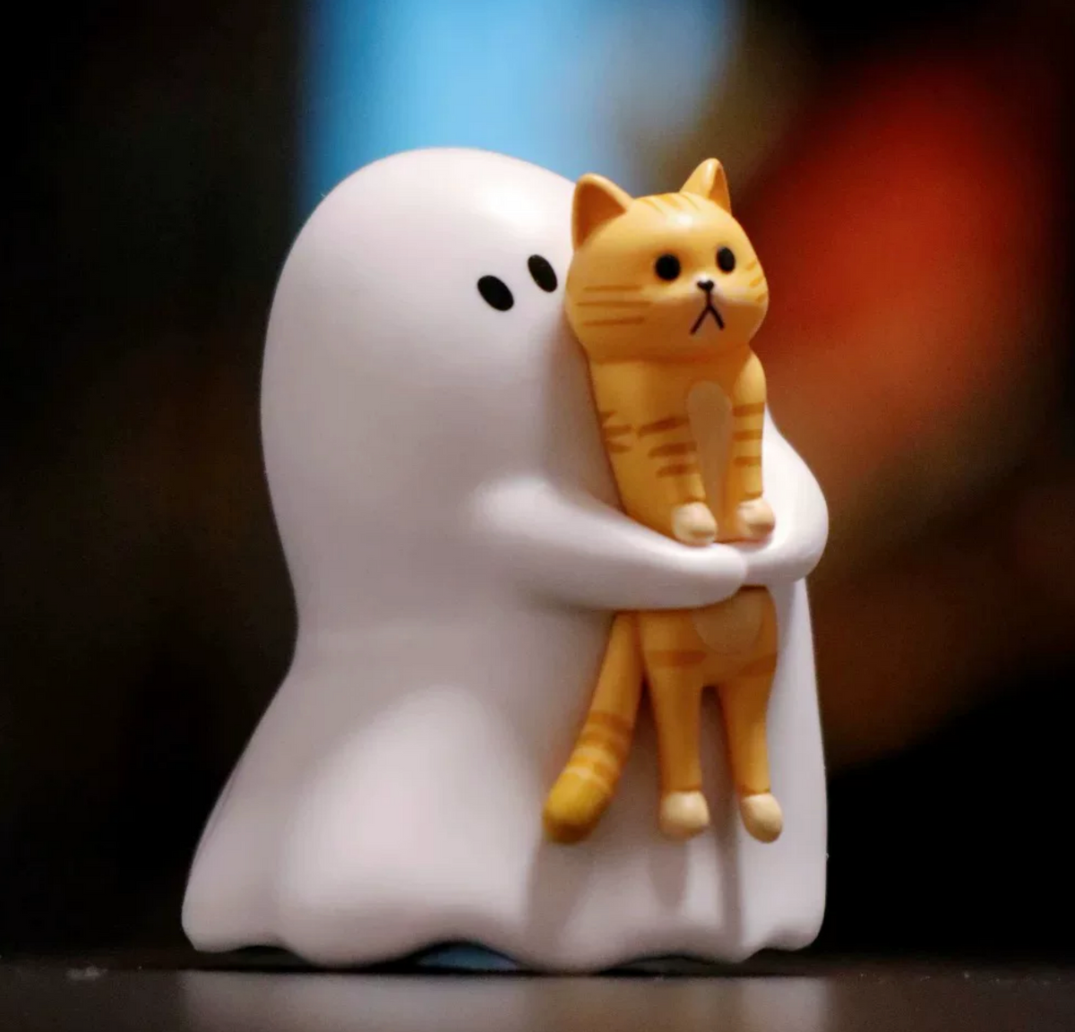 Mini Glow-in-the-Dark Ghost & Cat Blind Box Collectible Figure – Cute Gift