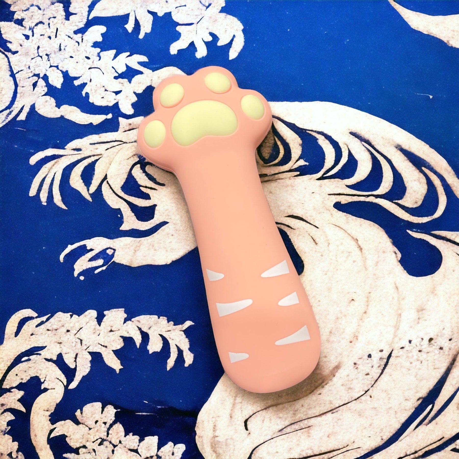 Cattitude Pencil Cases: Adorable Cat-Paw Silicone Storage with a Colorful Twist! - PAWS CLUB